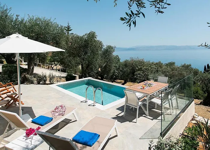 Oliva E Mare Luxury Mpenitses