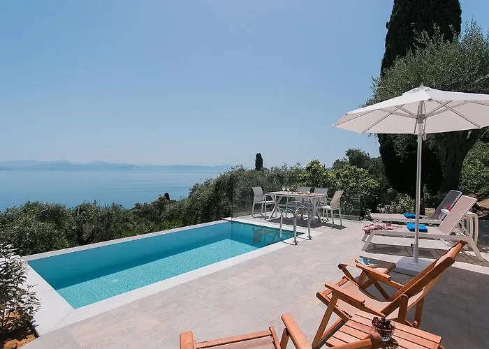 Oliva E Mare Luxury Mpenitses