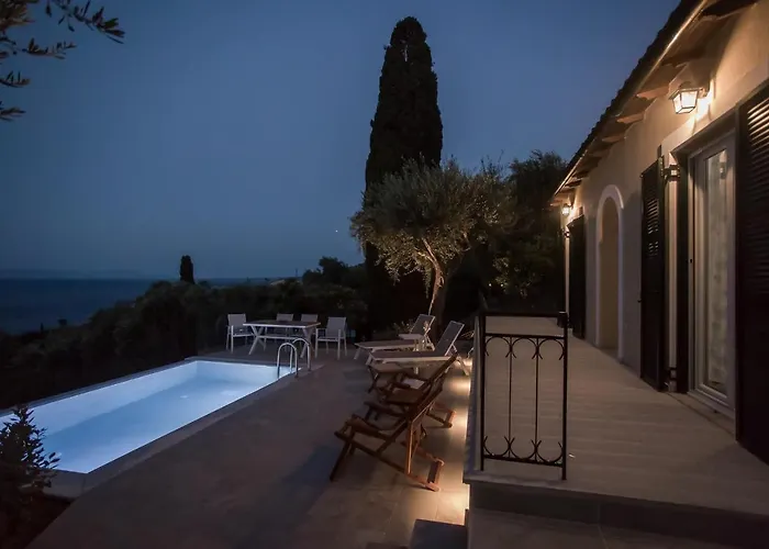 Oliva E Mare Luxury Villa Mpenitses