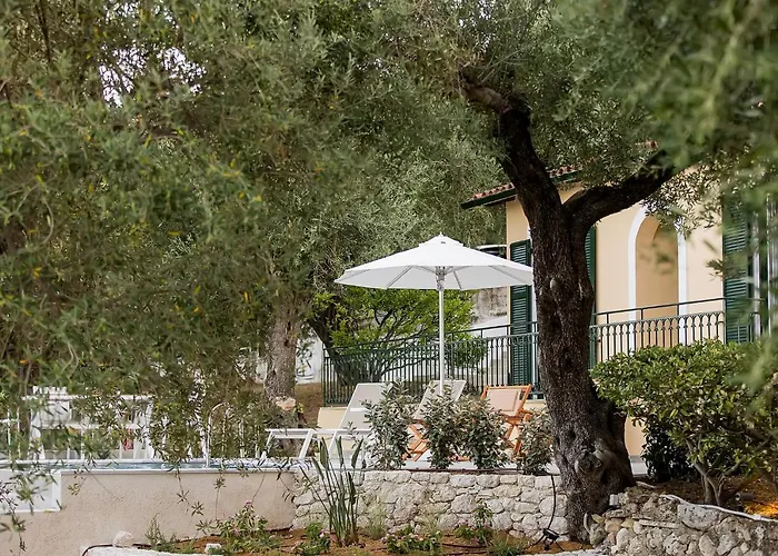 Oliva E Mare Luxury Mpenitses