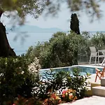 Oliva E Mare Luxury * 바니체스