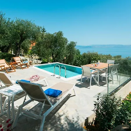 Oliva E Mare Luxury Vilă Benitses (Corfu)