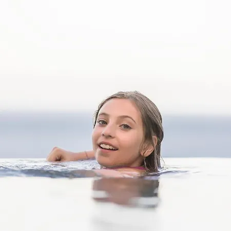 Oliva E Mare Luxury Vilă